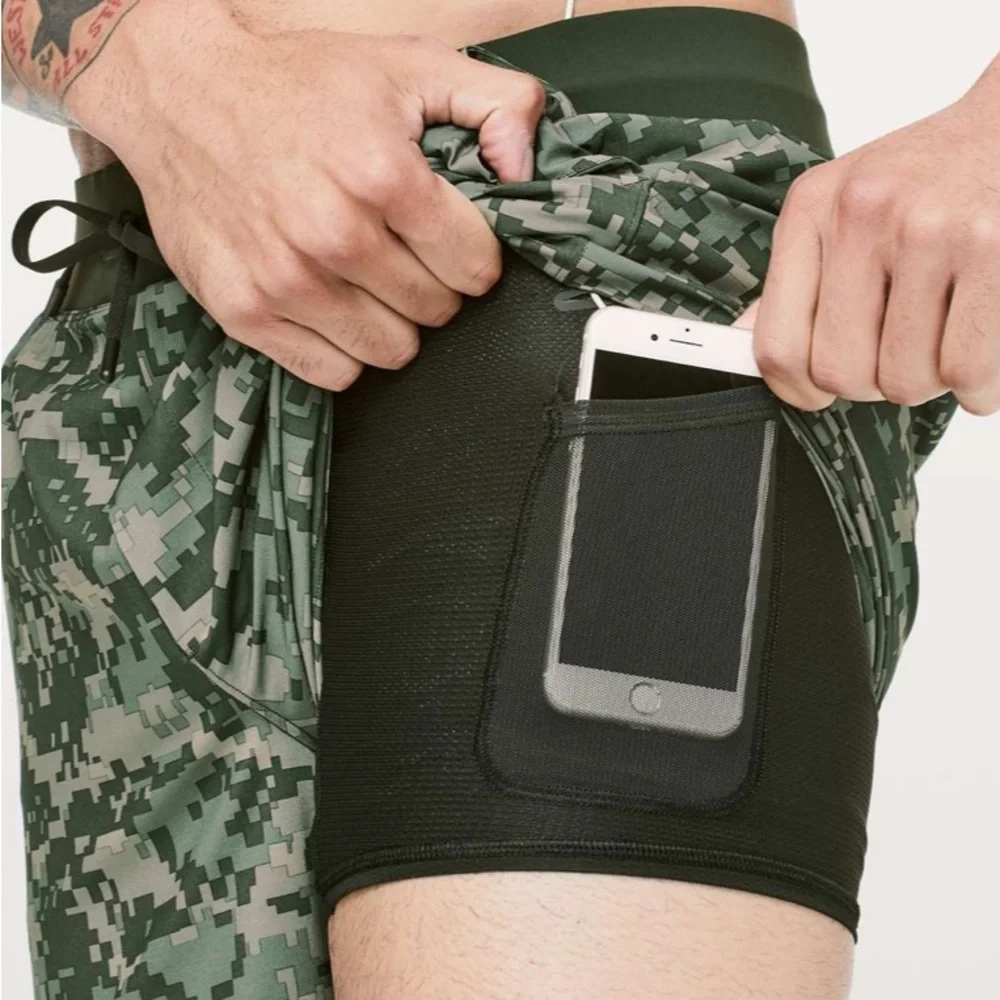 Lululemon T.H.E Shorts Pixel Camo Size L